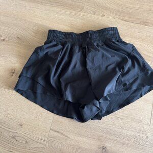 lululemon Shake it Out Shorts- 2.5" inseam, sz XS